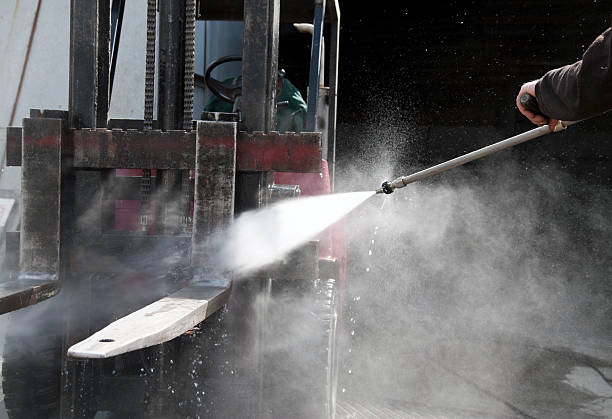 Best Machinery and Equipment Cleaning  in Wimauma, FL
